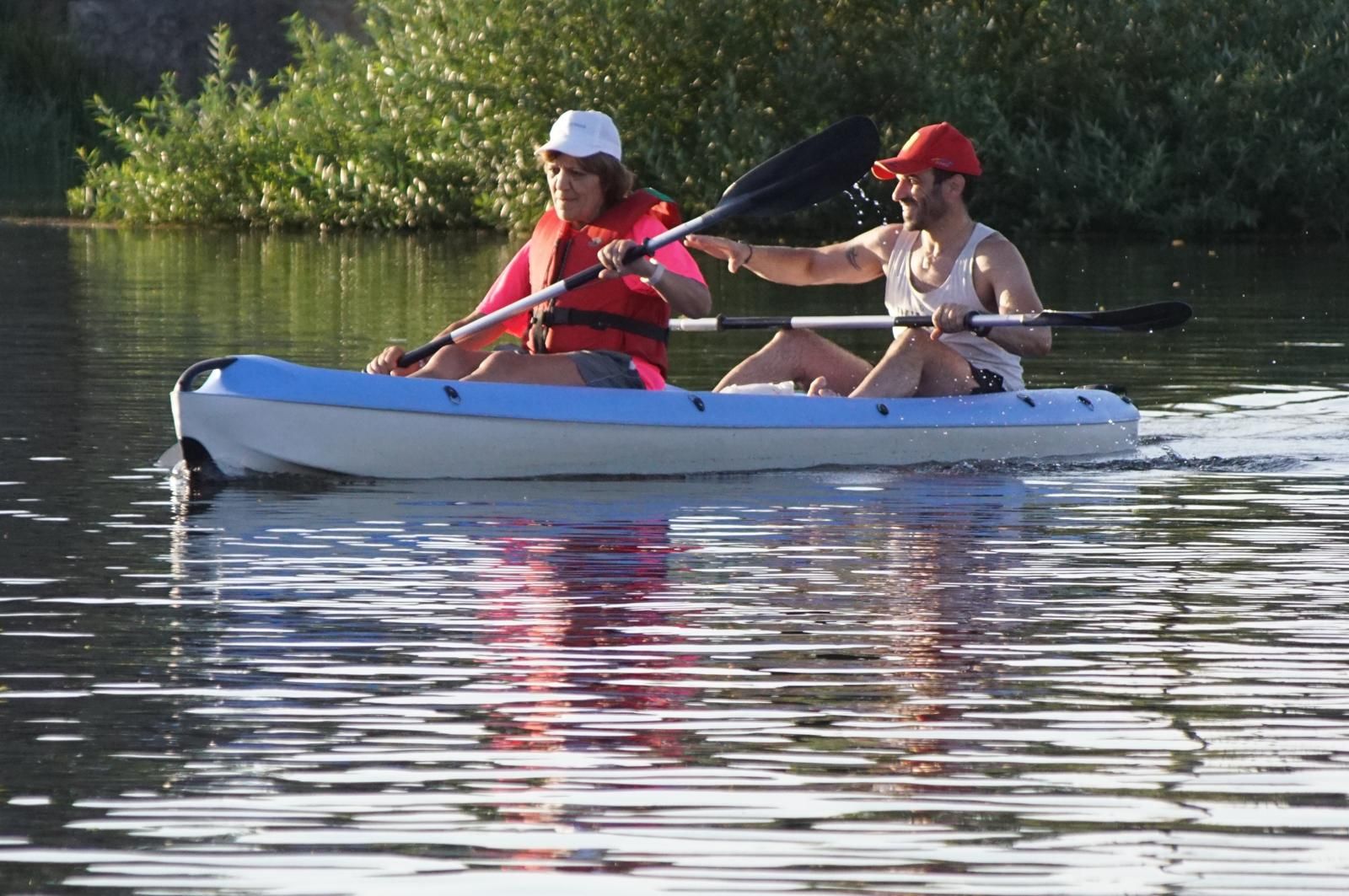 Procesión con la Virgen del Carmen por el río Tormes en Alba (26).jpeg