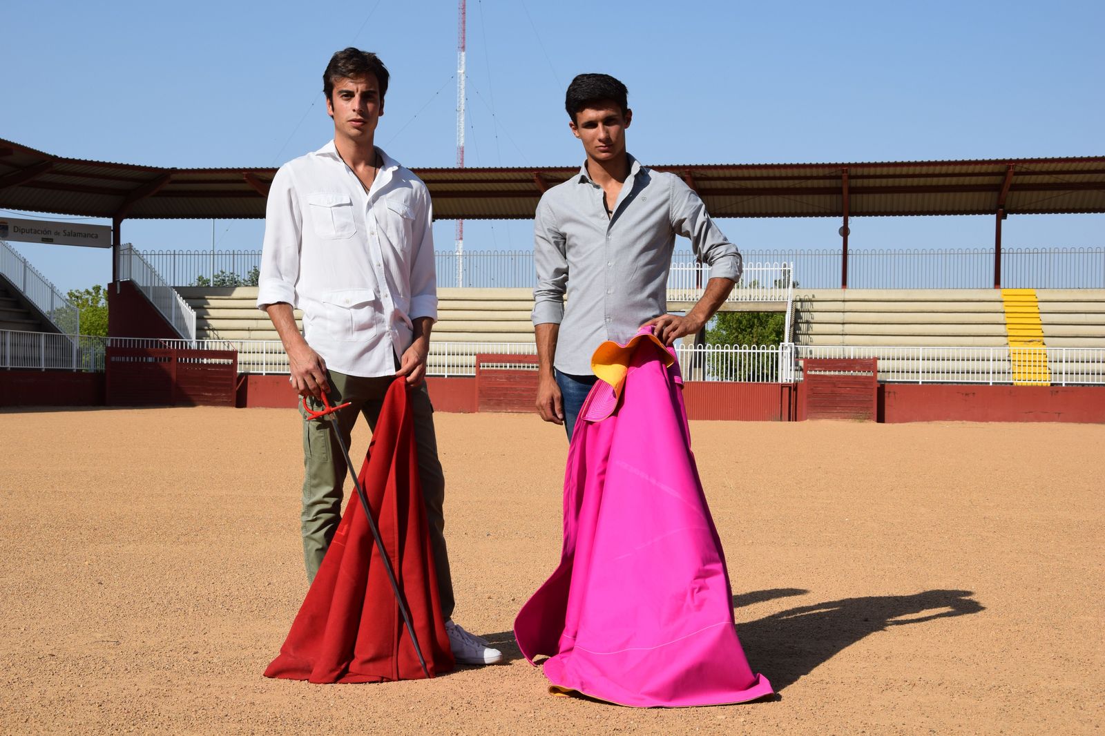 Alejandro Marcos y Manuel Diosleguarde en el ruedo del Recinto Ferial (Feria Monográfica)