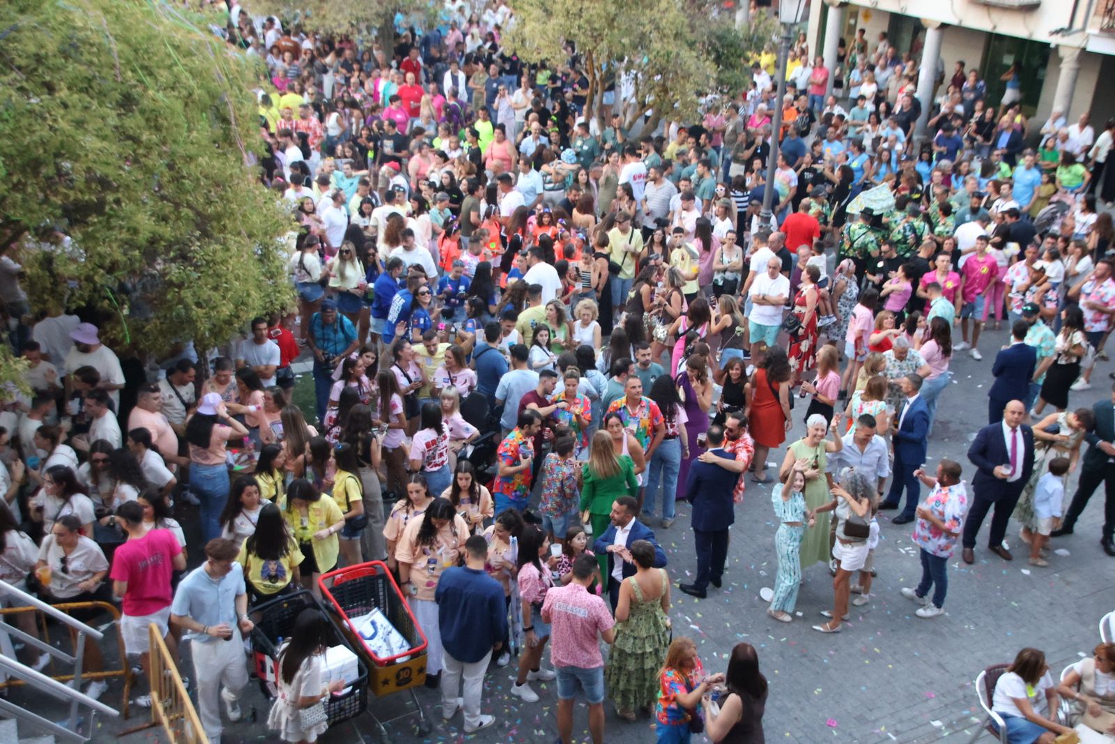 Peñaranda, Chupinazo y presentación de las reinas y damas