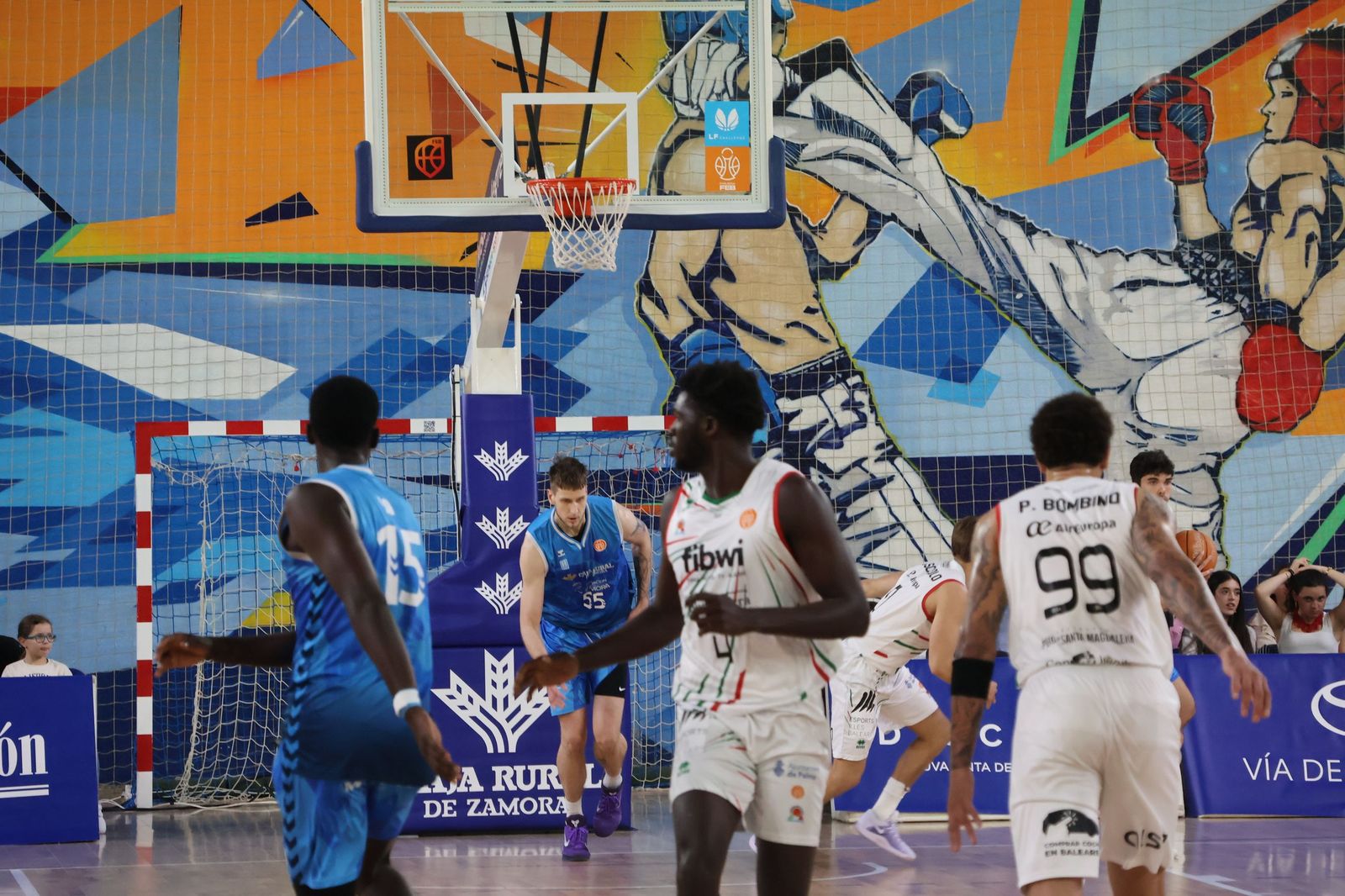 GALERÍA | El encuentro entre el CB Zamora y el Mallorca Basket, en imágenes