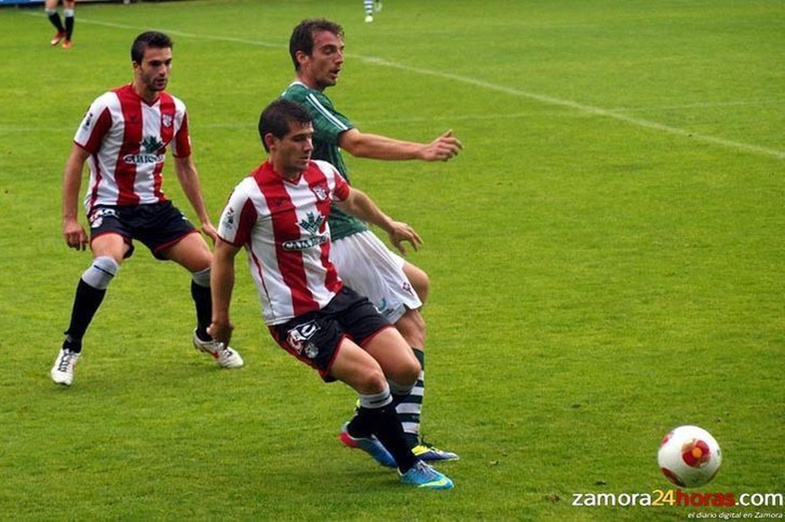 El Racing de Ferrol llega necesitado al Ruta de la Plata