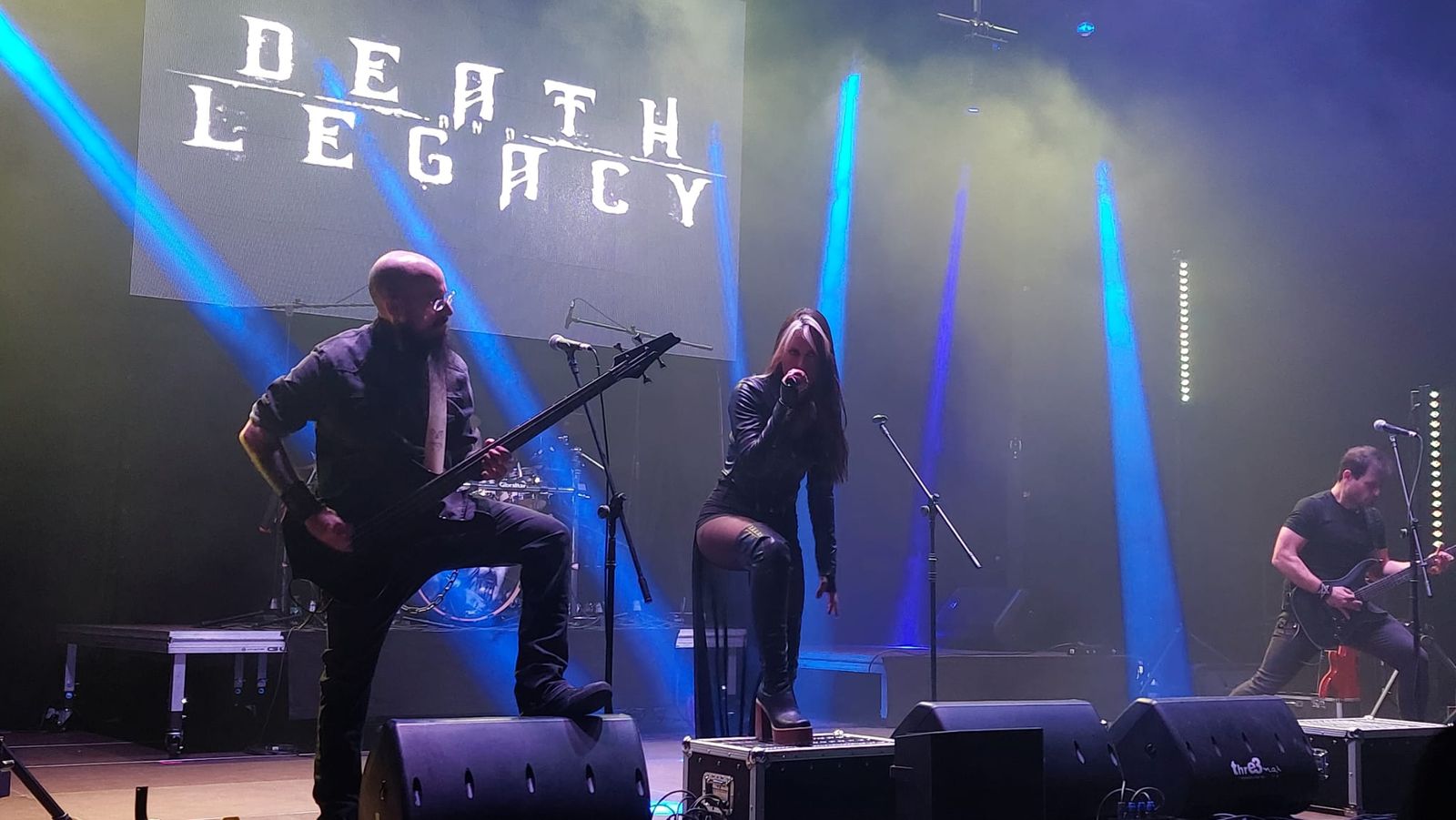 Death And Legacy actuando en Zamora