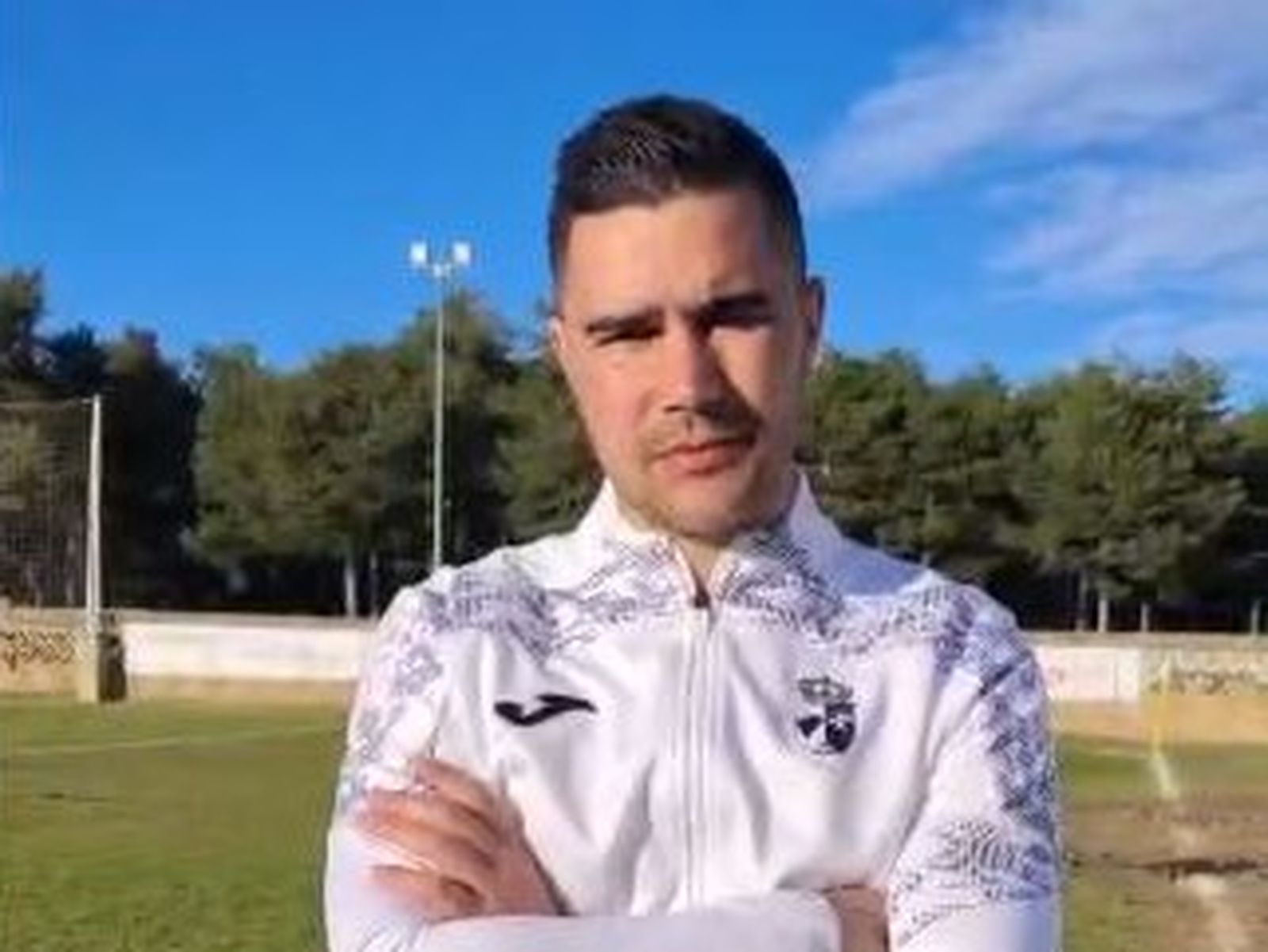 Oji tras el partido contra la Virgen del Camino