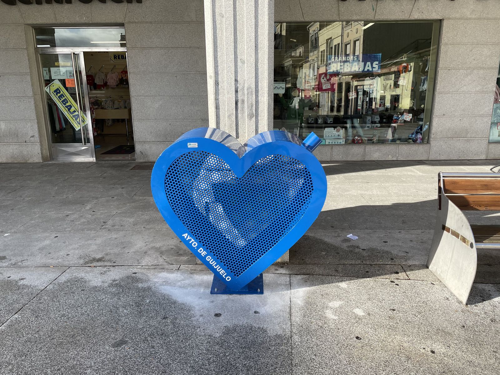 Corazones solidarios en Guijuelo