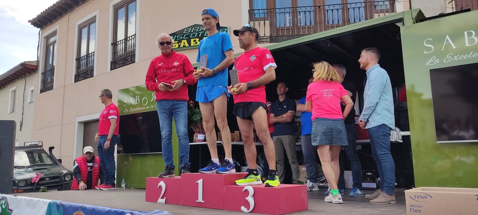 Podio de Jaime en Ampudia