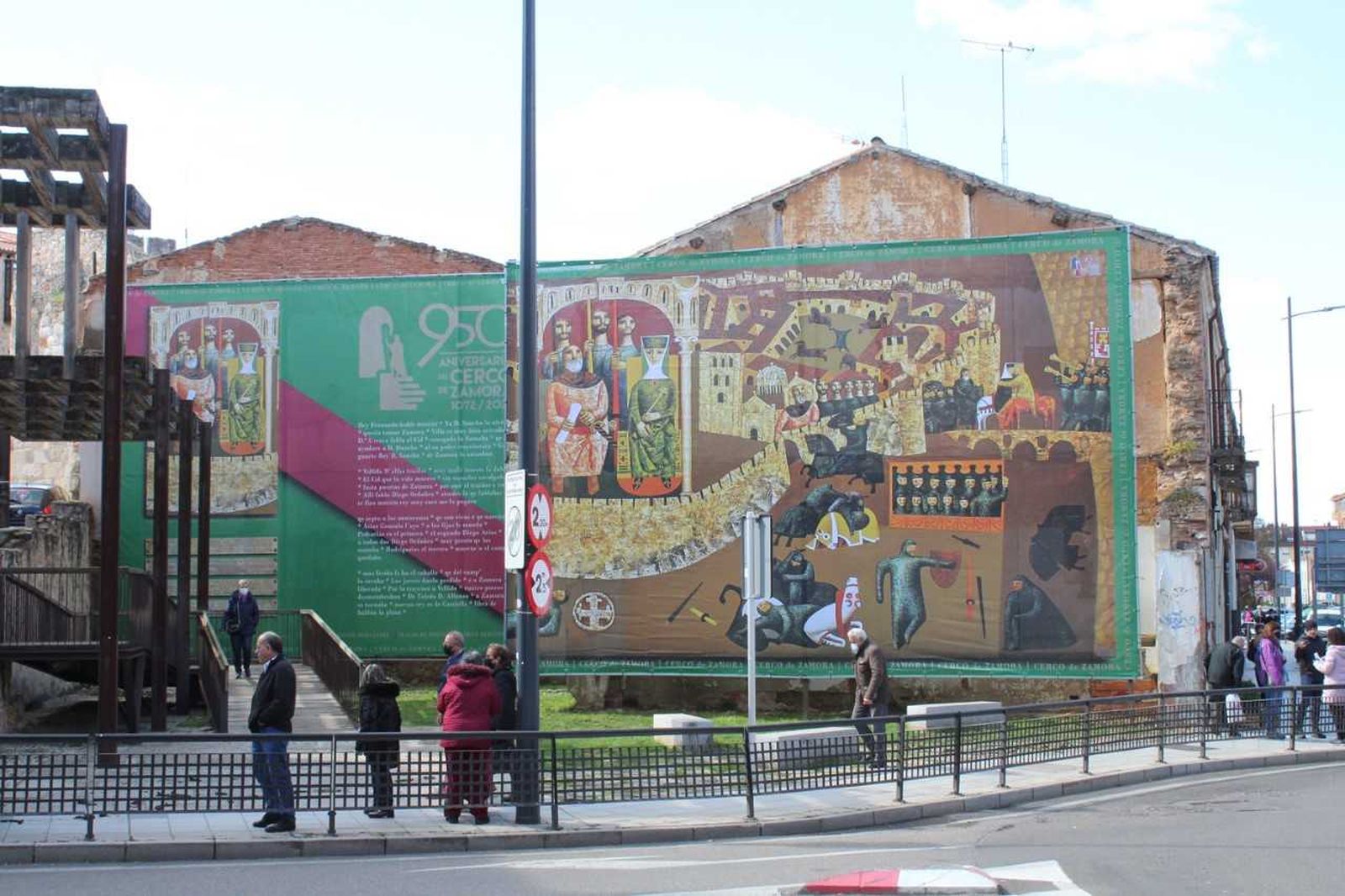 Lona con la obra de Antonio Pedrero 2