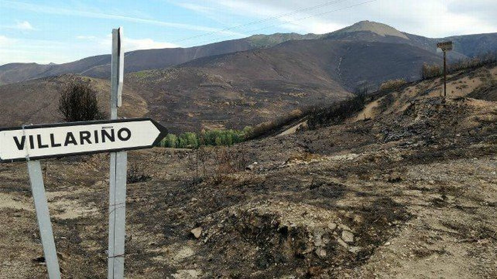 La Junta da por extinguido dos semanas después el incendio de La Cabrera