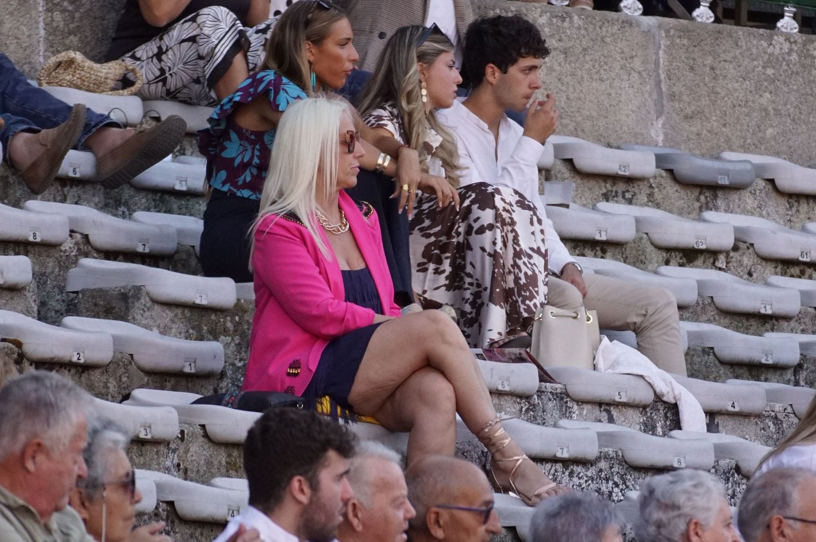 Así se ha vivido la primera corrida de la feria 2025 en La Glorieta: imágenes del ambiente en los tendidos y en el patio de cuadrillas