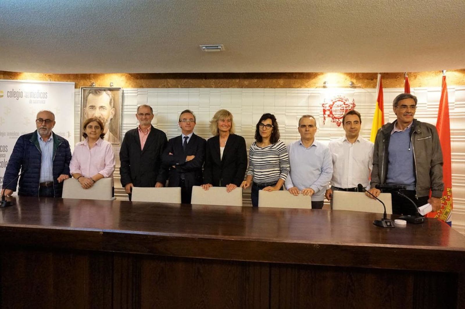 Más de un centenar de facultativos firman un manifiesto para mejorar los recursos y servicios del Hospital