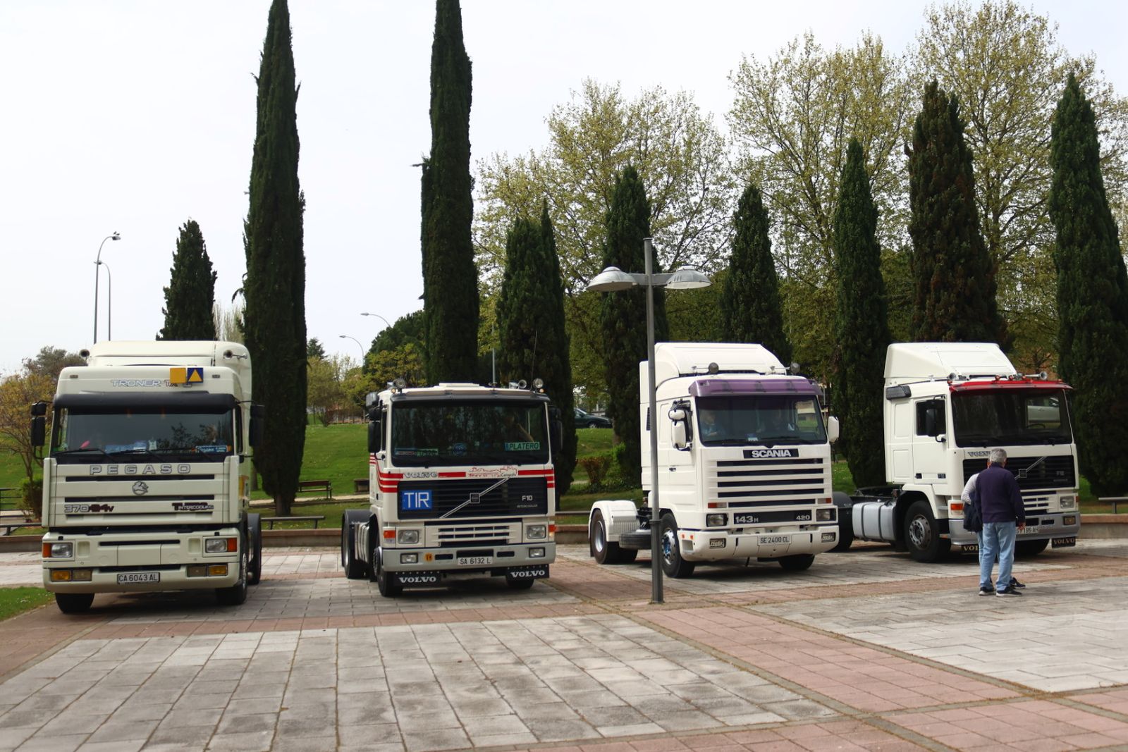 Concentración de camiones clásicos por la X Ruta Peña de Francia Clásicos Pesados CYL