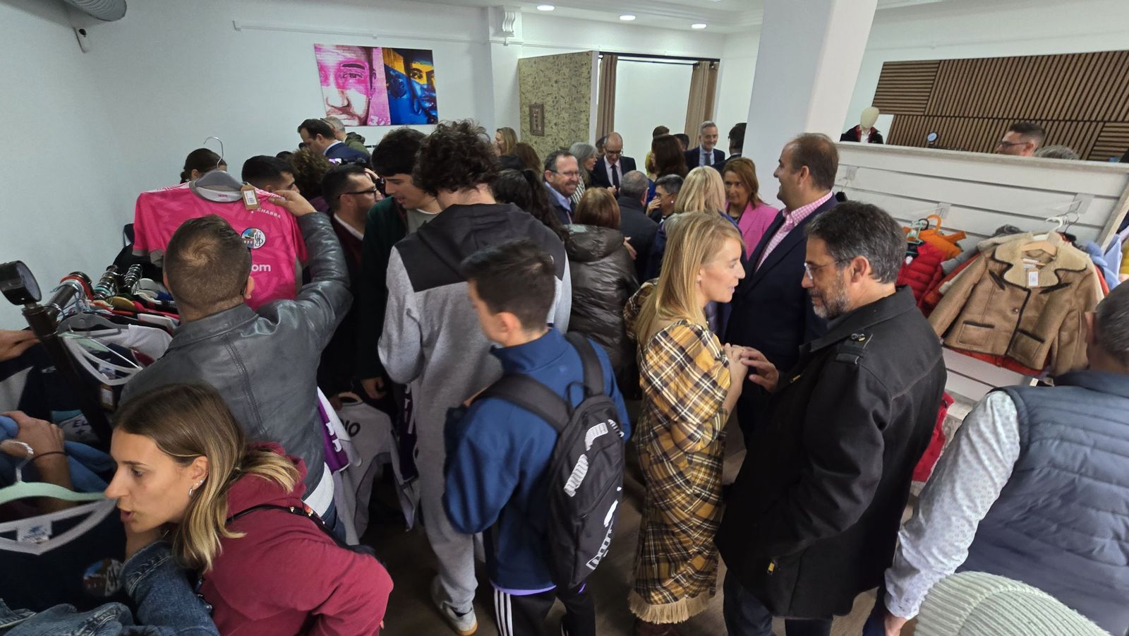 Apertura de la tienda Coop7 de Porsiete Cooperativa de Iniciativa Social