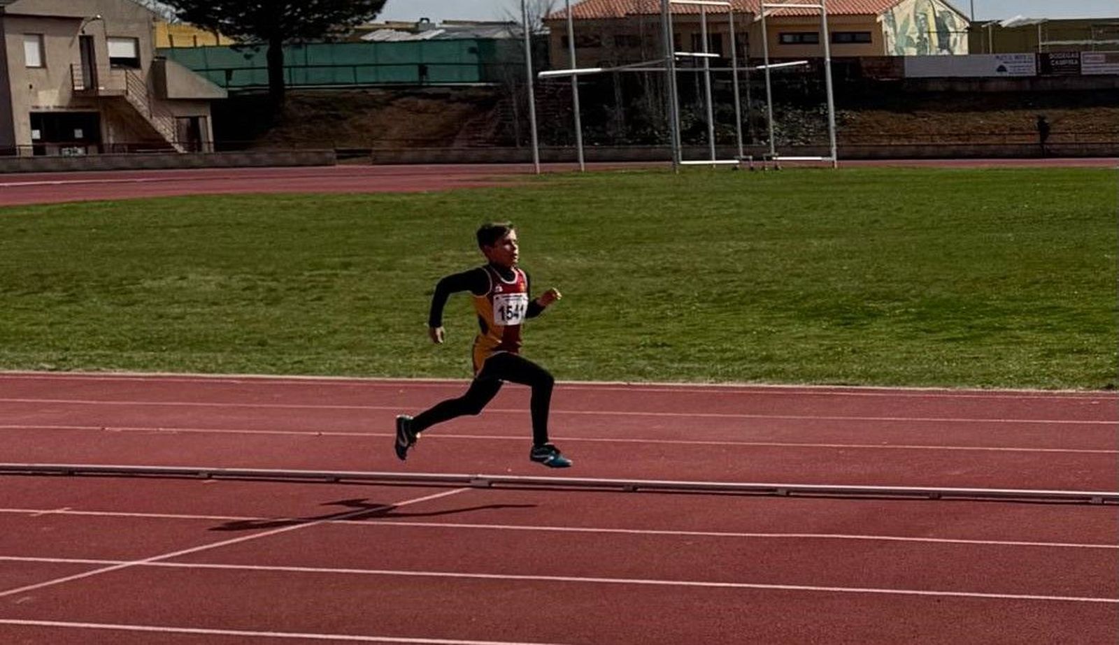 Manuel Roldan en un momento de los 1000 m. sub 12