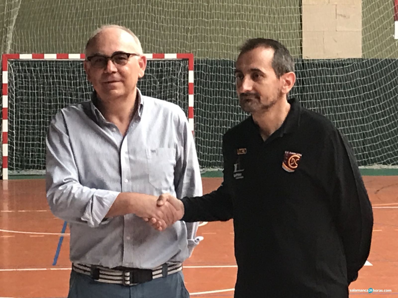 Presentación de Jesús Gutiérrez con Carbajosa Basket