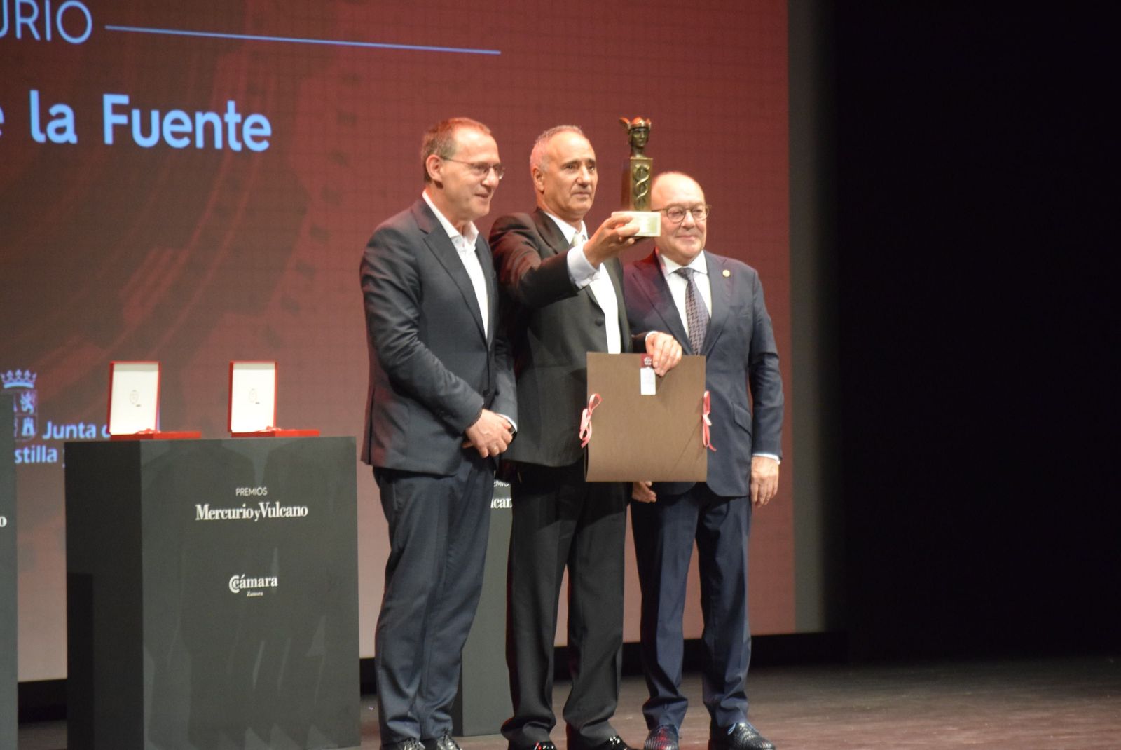 37 Edición Premios Mercurio y Vulcano (7).JPG