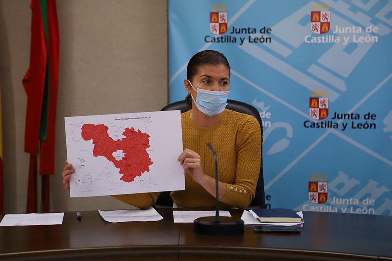 Clara San Damián Junta COVID 19