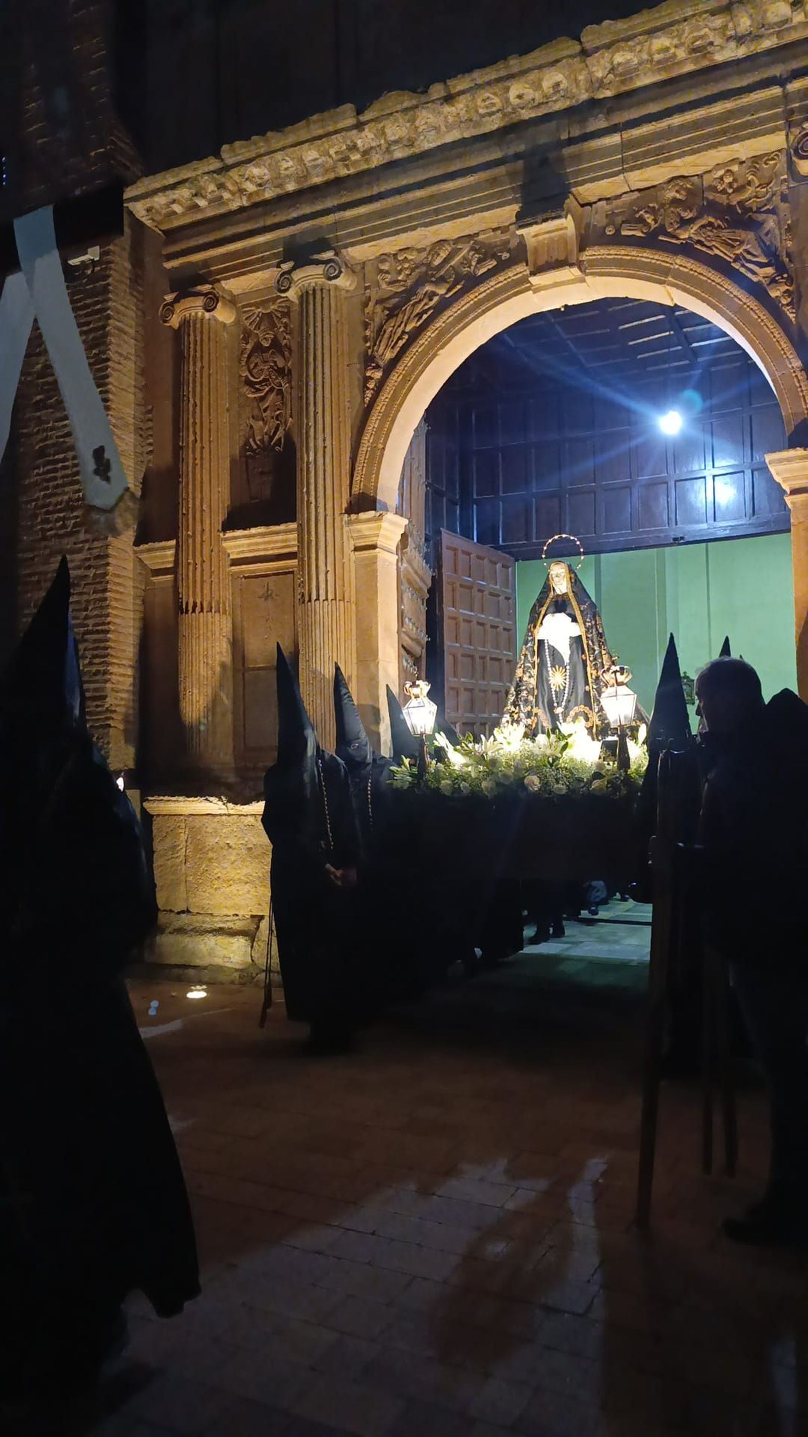 whatsapp-image-2025-04-18-at-16-33-57