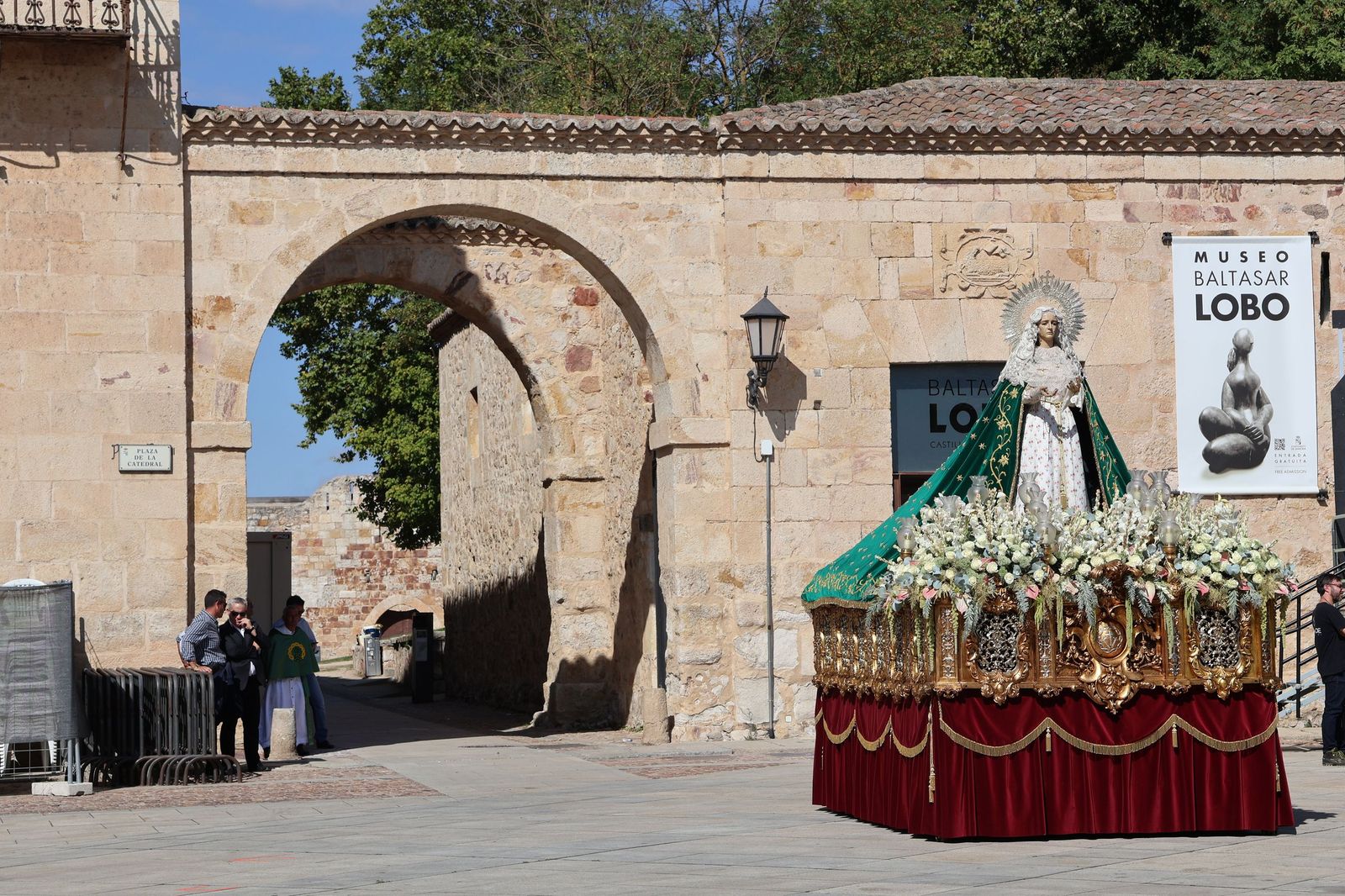 Procesión extraordinaria de la Virgen de La Esperanza