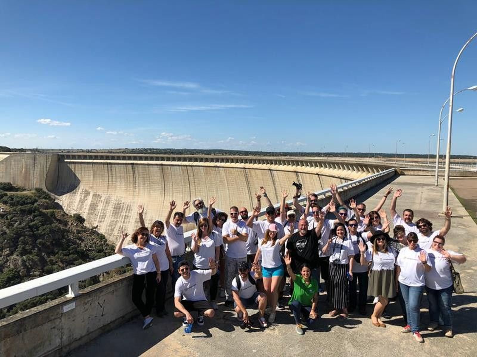 2018 06 17.  Igers en presa de Almendra (Copy)