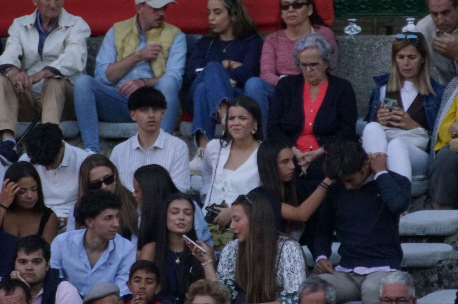Clase práctica con alumnos de la Escuela de Tauromaquia de Salamanca (Diego Mateos, Noel García y Álvaro Rojo con erales de Esteban Isidro)