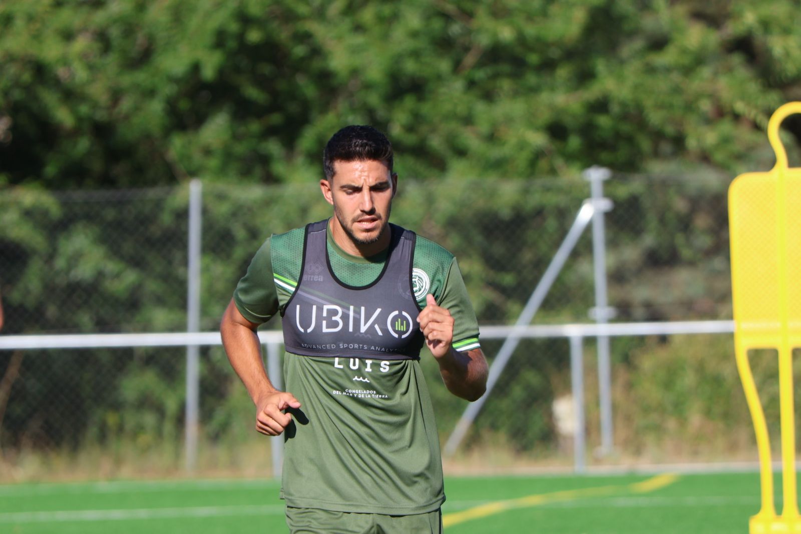 Iván Moreno, en un entrenamiento con Unionistas