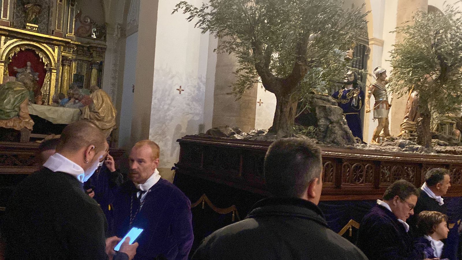 Suspensión de la procesión de la Vera Cruz. San Andrés.