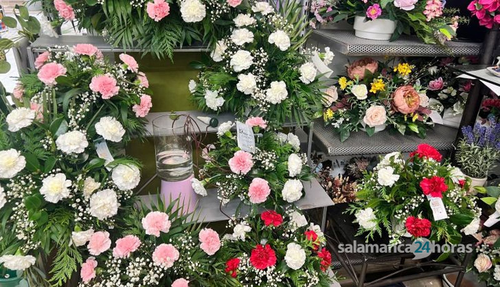 Flores para el Día de Todos Los Santos Flores para el Día de Todos Los Santos
