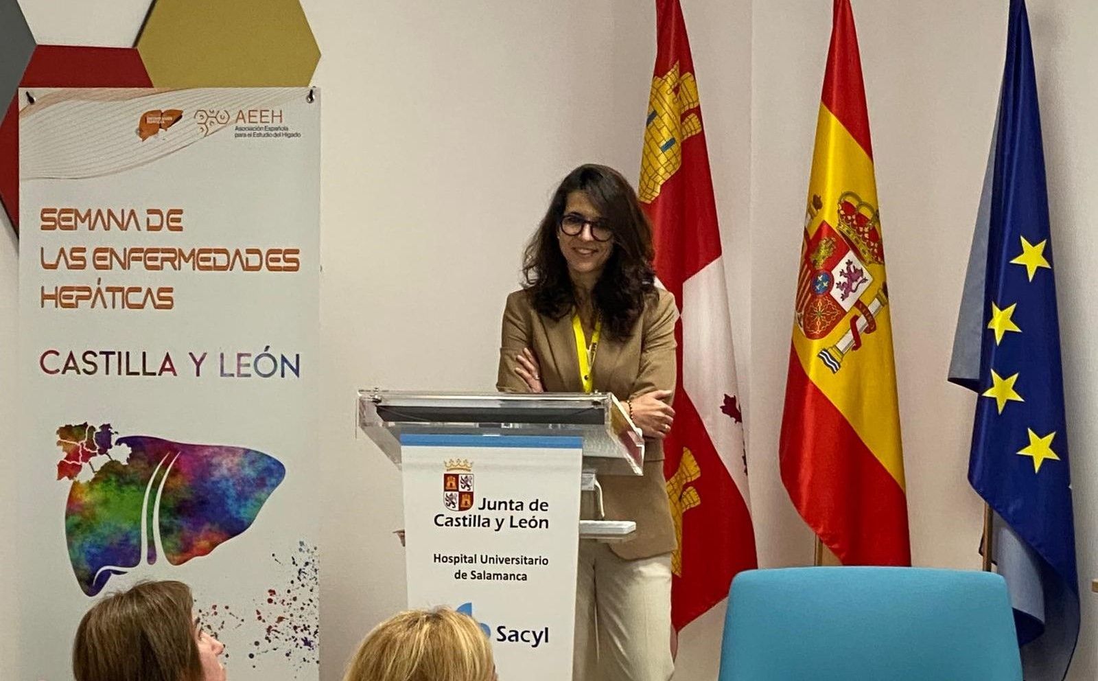 Carmen Alonso Martín, Facultativo Especialista de Área del Aparato Digestivo del Complejo Asistencial Universitario de Salamanca