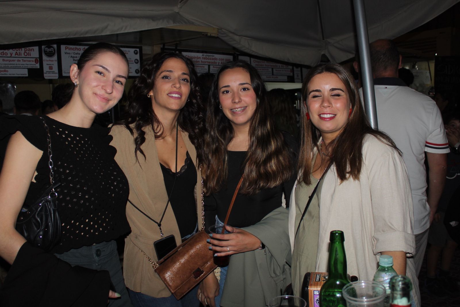 Ambiente en la Feria de Día en la tarde de este sábado
