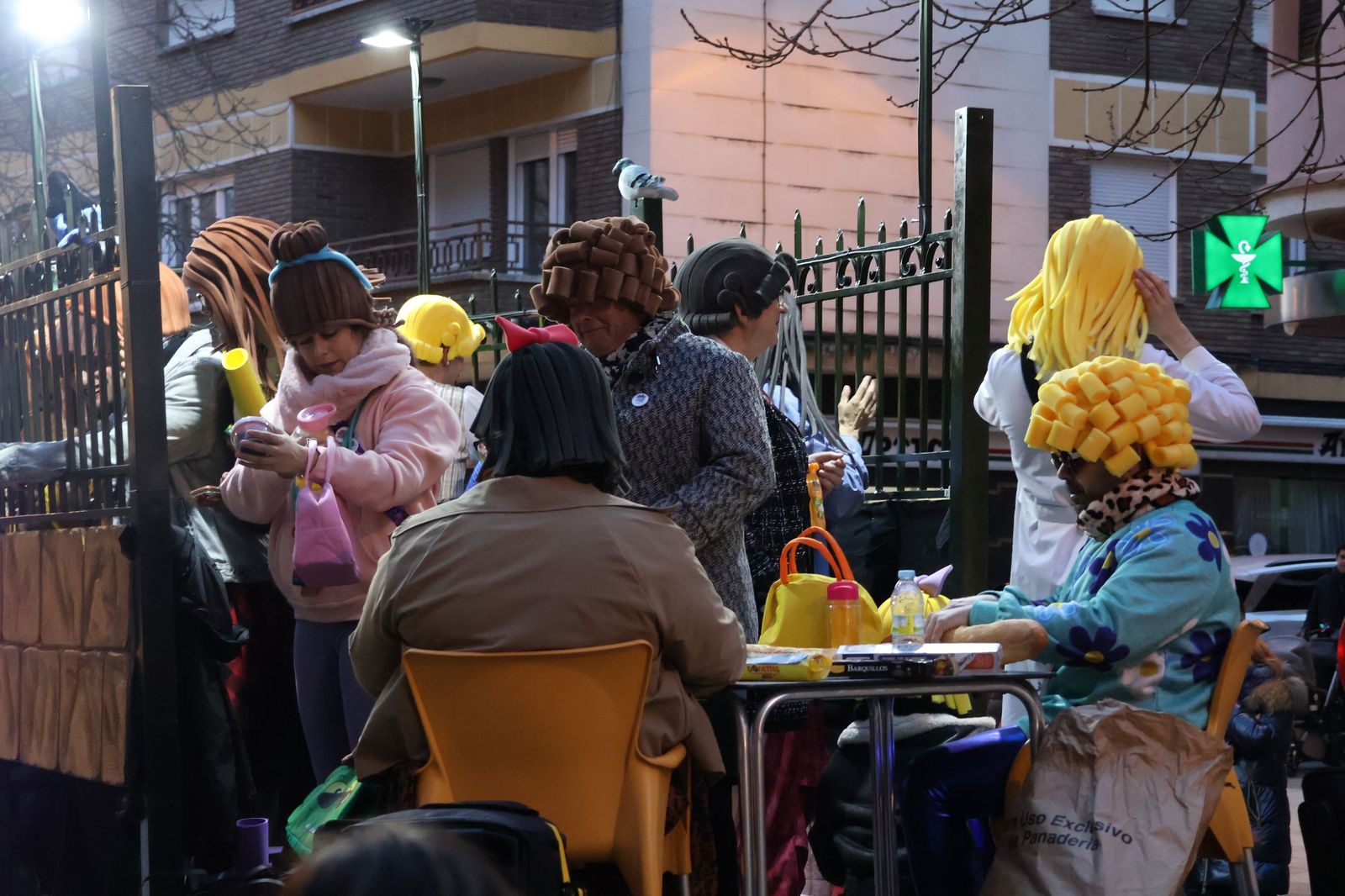 GALERÍA | Segundo desfile, mismo entusiasmo: Zamora se vuelve a disfrazar de Carnaval