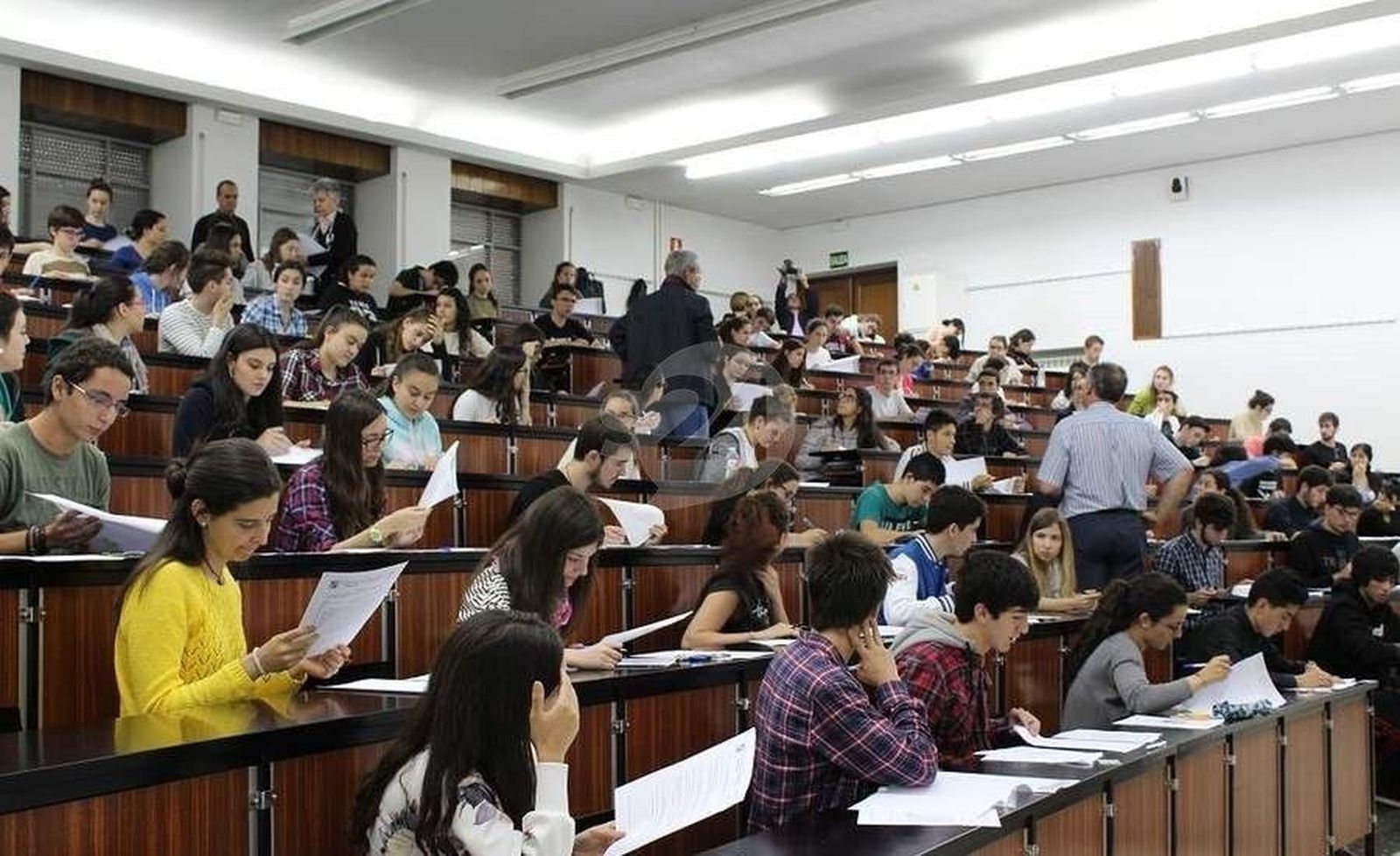 Polémica en torno al examen de Historia de España en el examen de la EBAU
