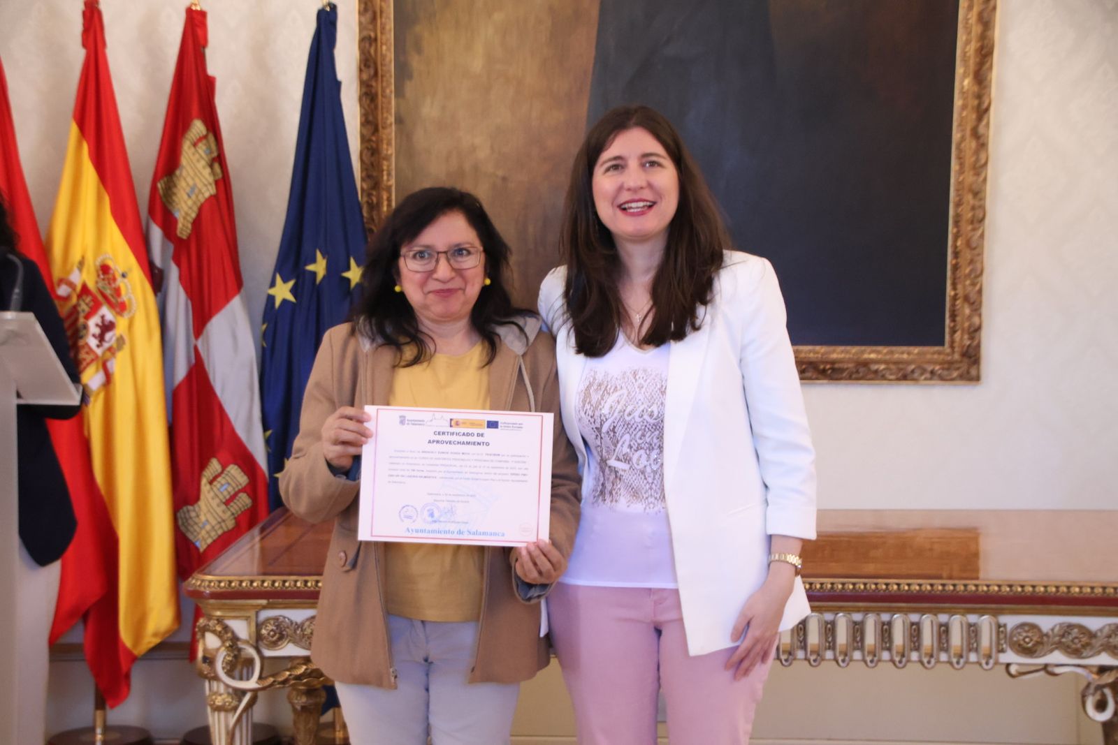 Entrega de diplomas de los primeros cursos de formación del proyecto Laboris Helmántica
