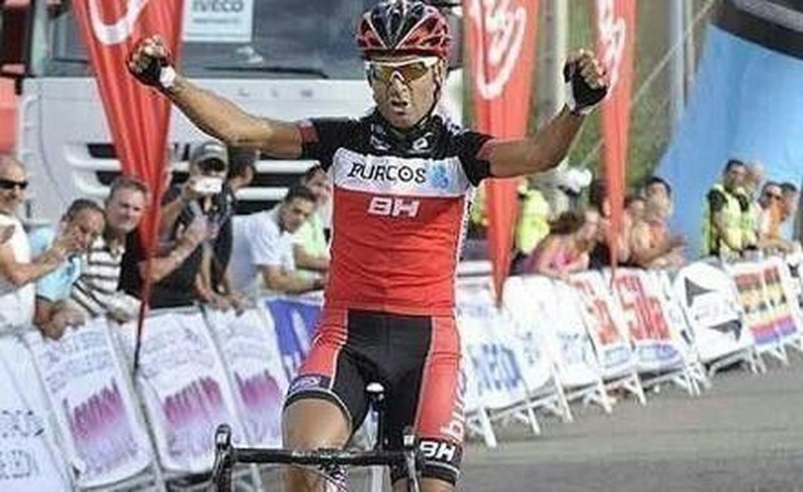 Dueñas retomó el Tour de Qingahi Lake con llegada masiva Dueñas retomó el Tour de Qingahi Lake con llegada masiva