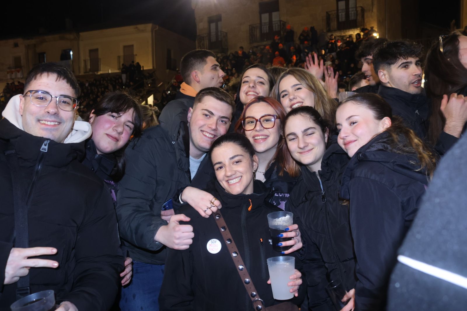 Los jóvenes vuelven a llenar las calles de Ciudad Rodrigo por el Carnaval del Toro