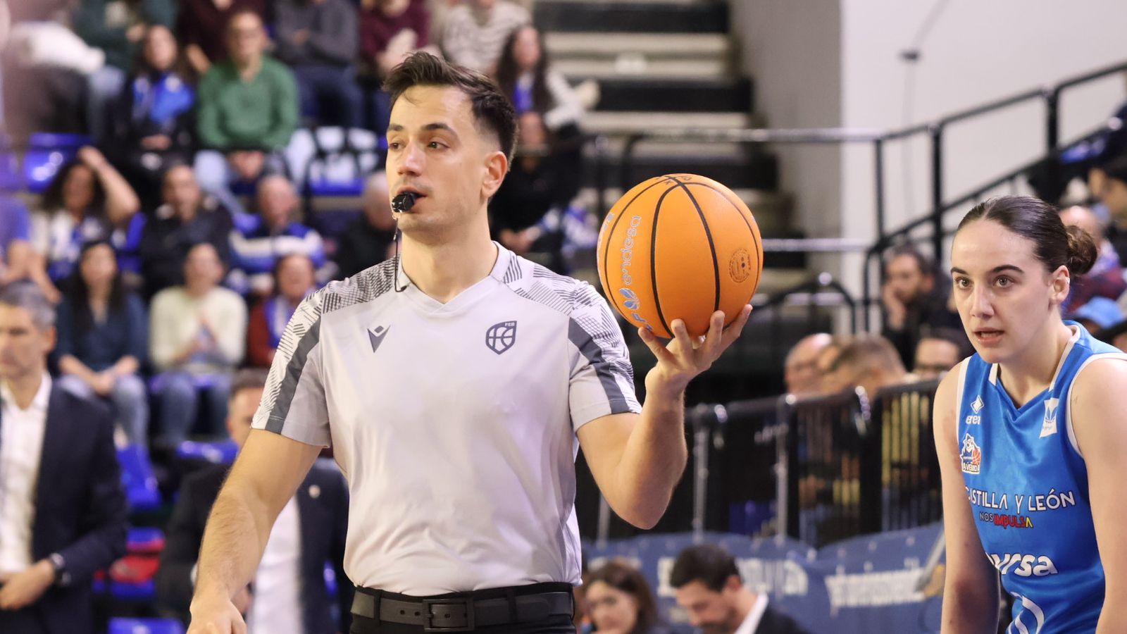 Perfumerías Avenida - Valencia Basket