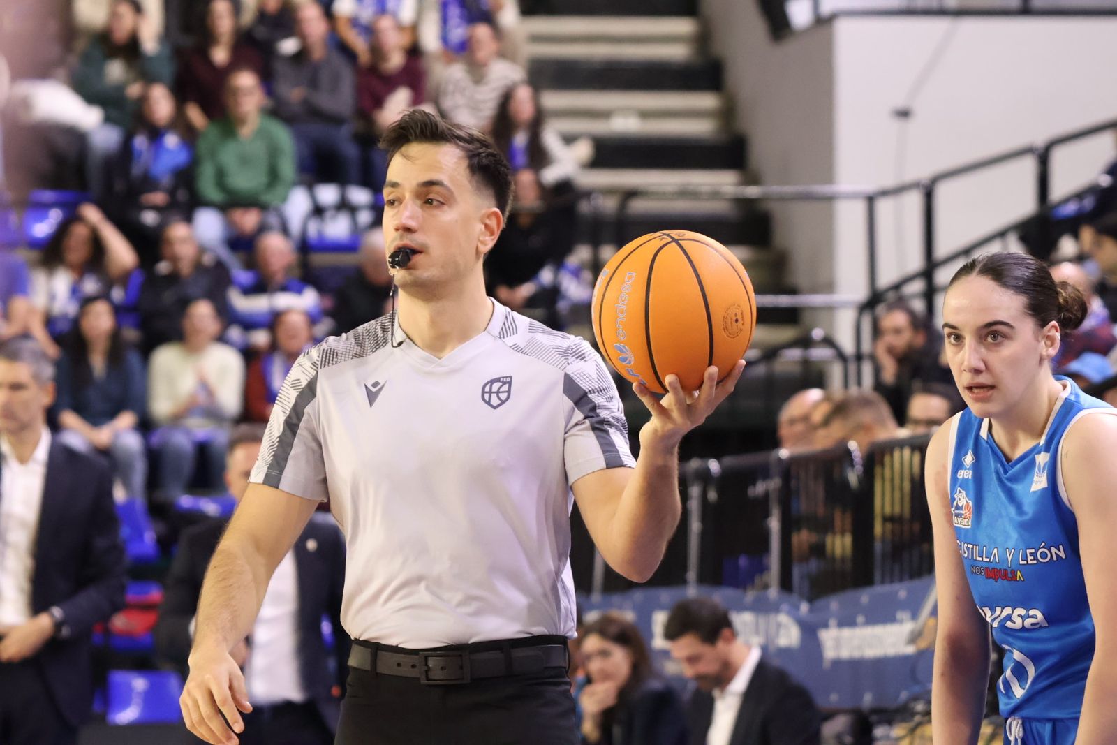 Perfumerías Avenida - Valencia Basket