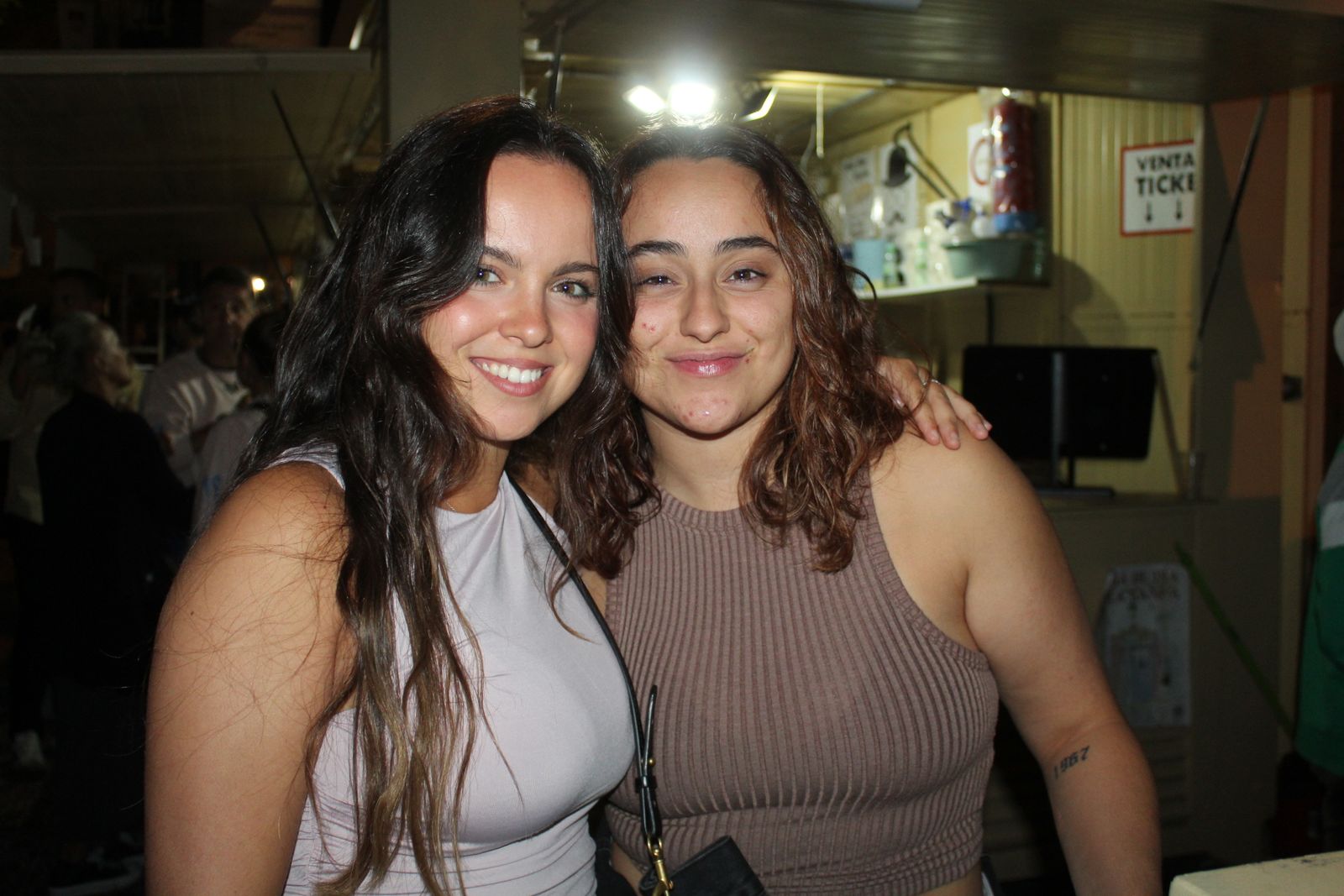 Ambiente en la Feria de Día en la tarde de este jueves