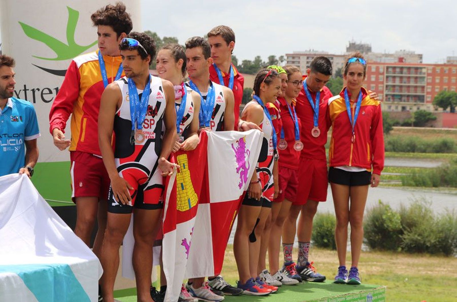 29284109268 2925e6b1b8 o