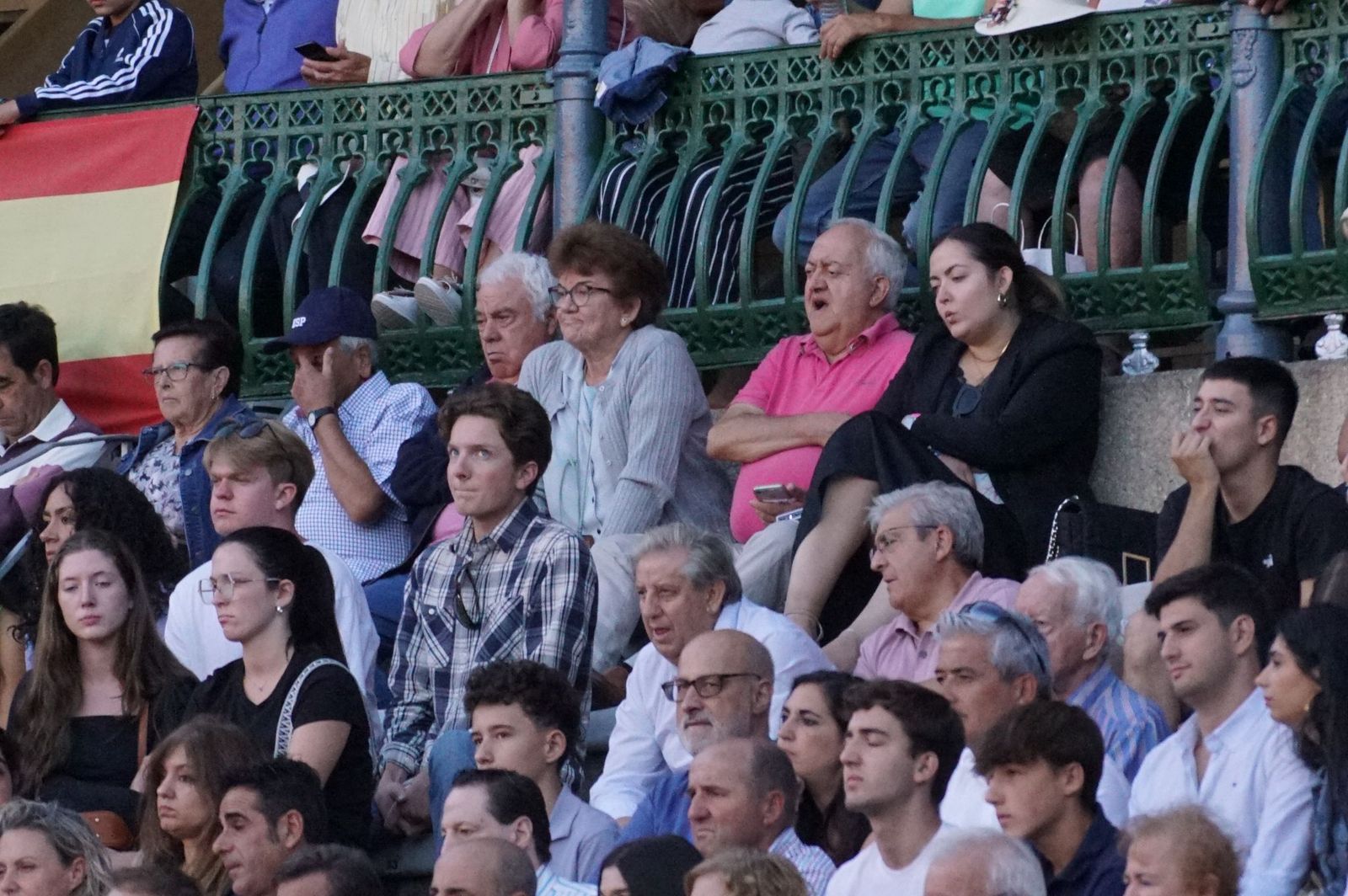 Clase práctica con alumnos de la Escuela de Tauromaquia de Salamanca (Diego Mateos, Noel García y Álvaro Rojo con erales de Esteban Isidro)