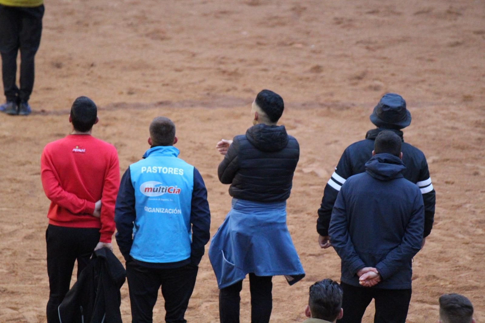 ambiente-y-capea-vespertina-sabado-de-carnaval-en-ciudad-rodrigo-2025-fotos-belen-hurtado-59