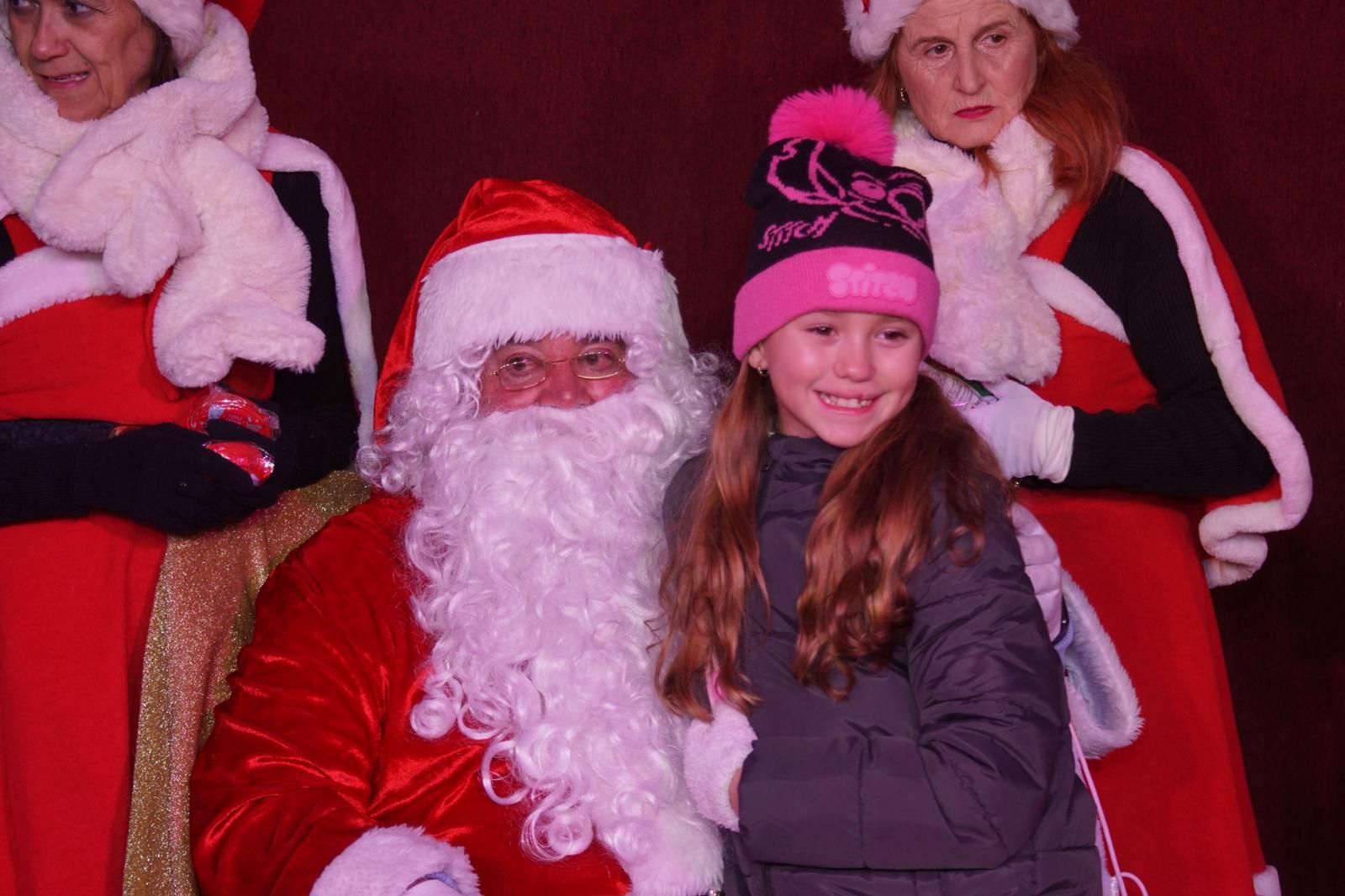 El Encinar recibe la visita de Papa Noel