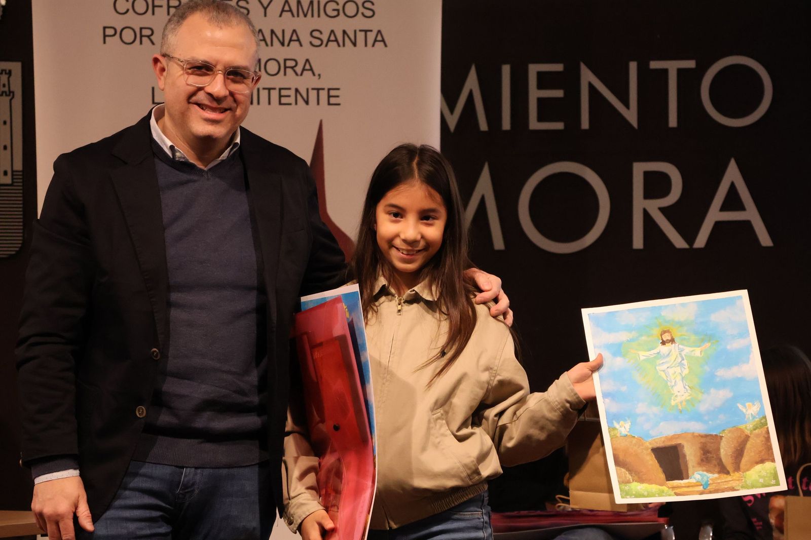 GALERÍA | La Asociación Luz Penitente reparte los premios del VIII Concurso de Dibujo Infantil