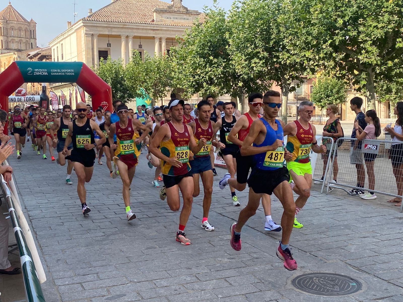 Pistoletazo de salida a la XXXIII edicion Cross Popular Ciudad de Toro (1)