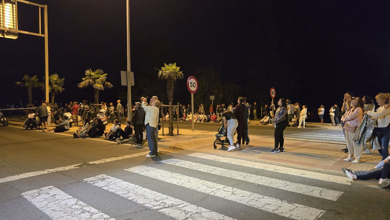 Fuegos artificiales en el entorno del Puente Romano