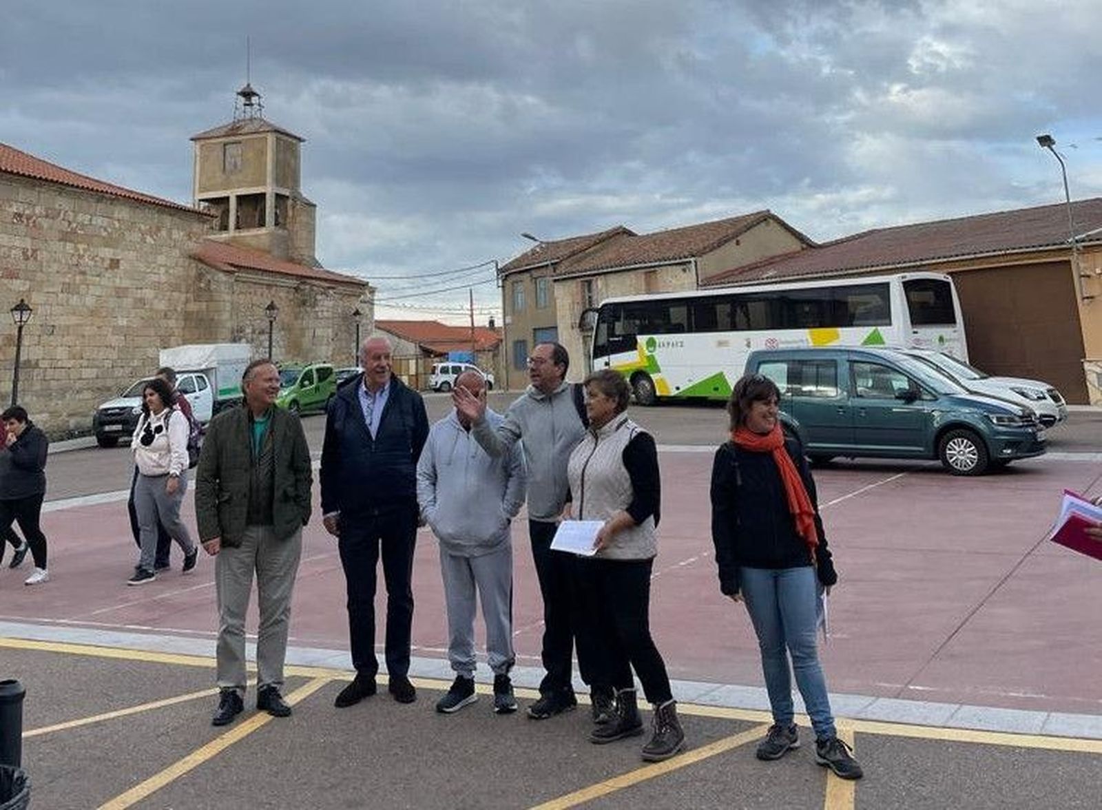 Valdelosa, Vicente del Bosque inaugura la nueva ruta senderista inclusiva