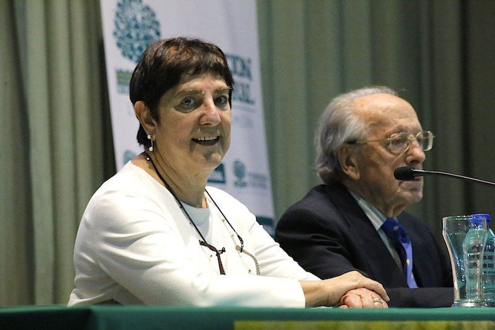 El Mes de la Salud de Caja Rural traspasa su ecuador abordando las terapias celulares