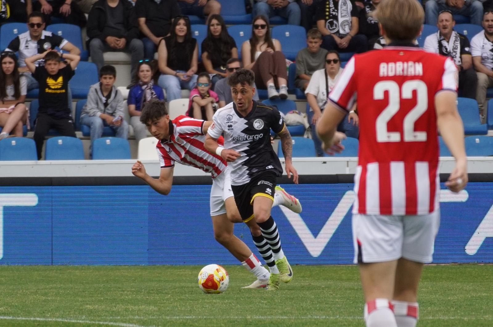 Unionistas – Bilbao Athletic. Estadio Reina Sofía