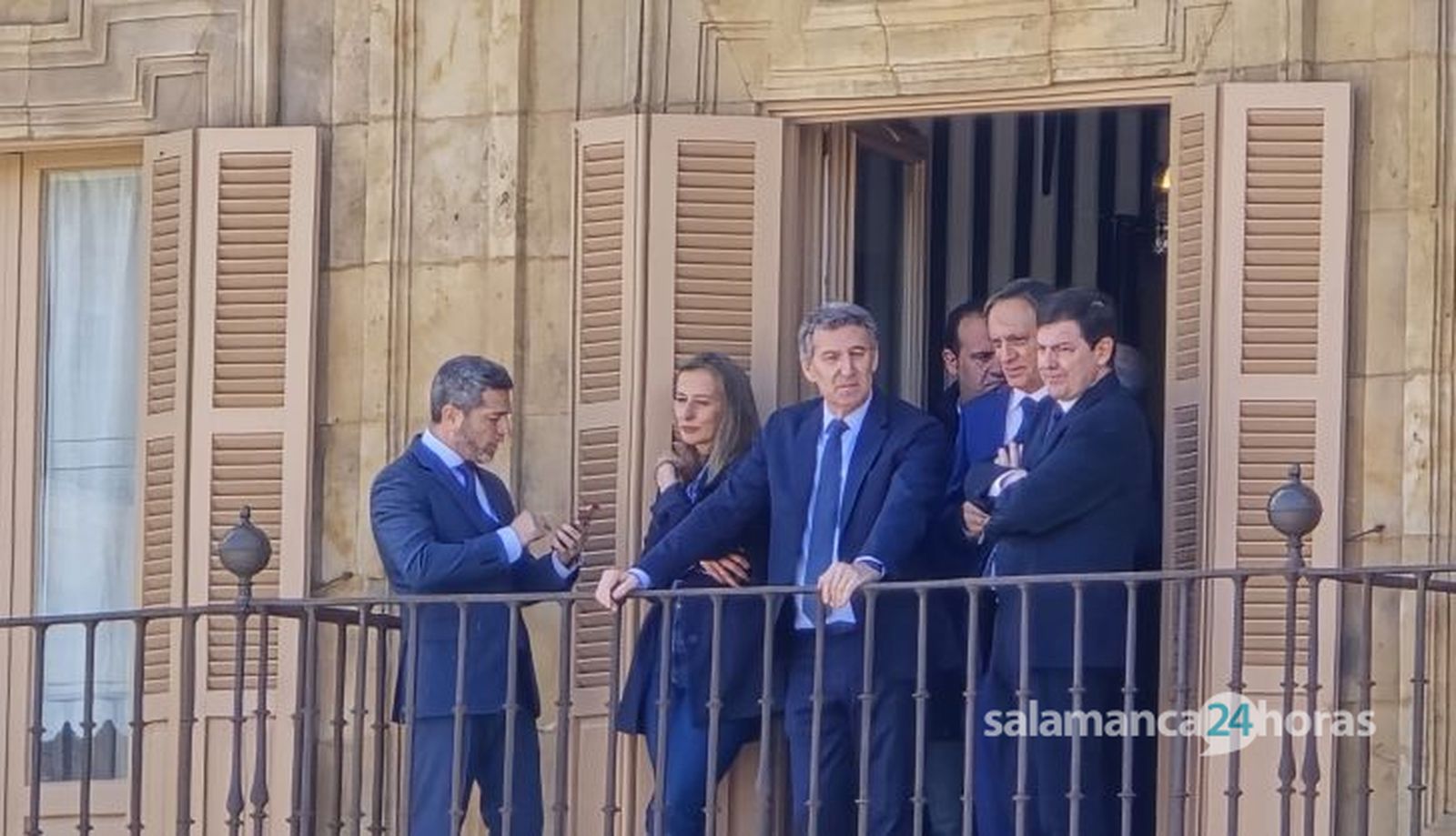 Visita de Alberto Núñez Feijóo en su visita a Salamanca este Domingo de Ramos de 2025. Foto Andrea M. 