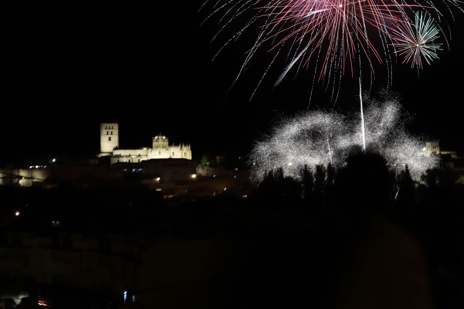 Fuegos artificiales San Pedro 2025