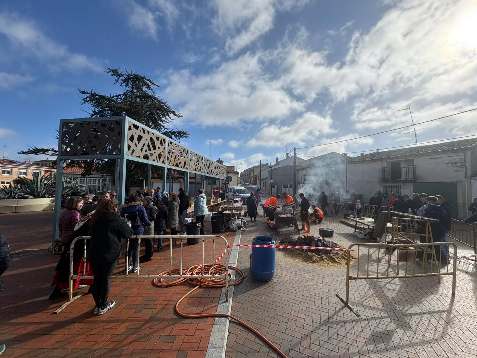 Doñinos revive las labores más artesanales de la provincia con la XVIII fiesta de la matanza