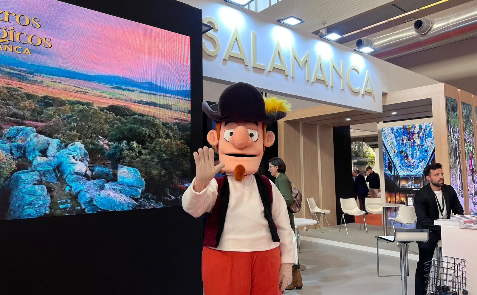 whatsapp-image-2023-11-17-at-17-47-02